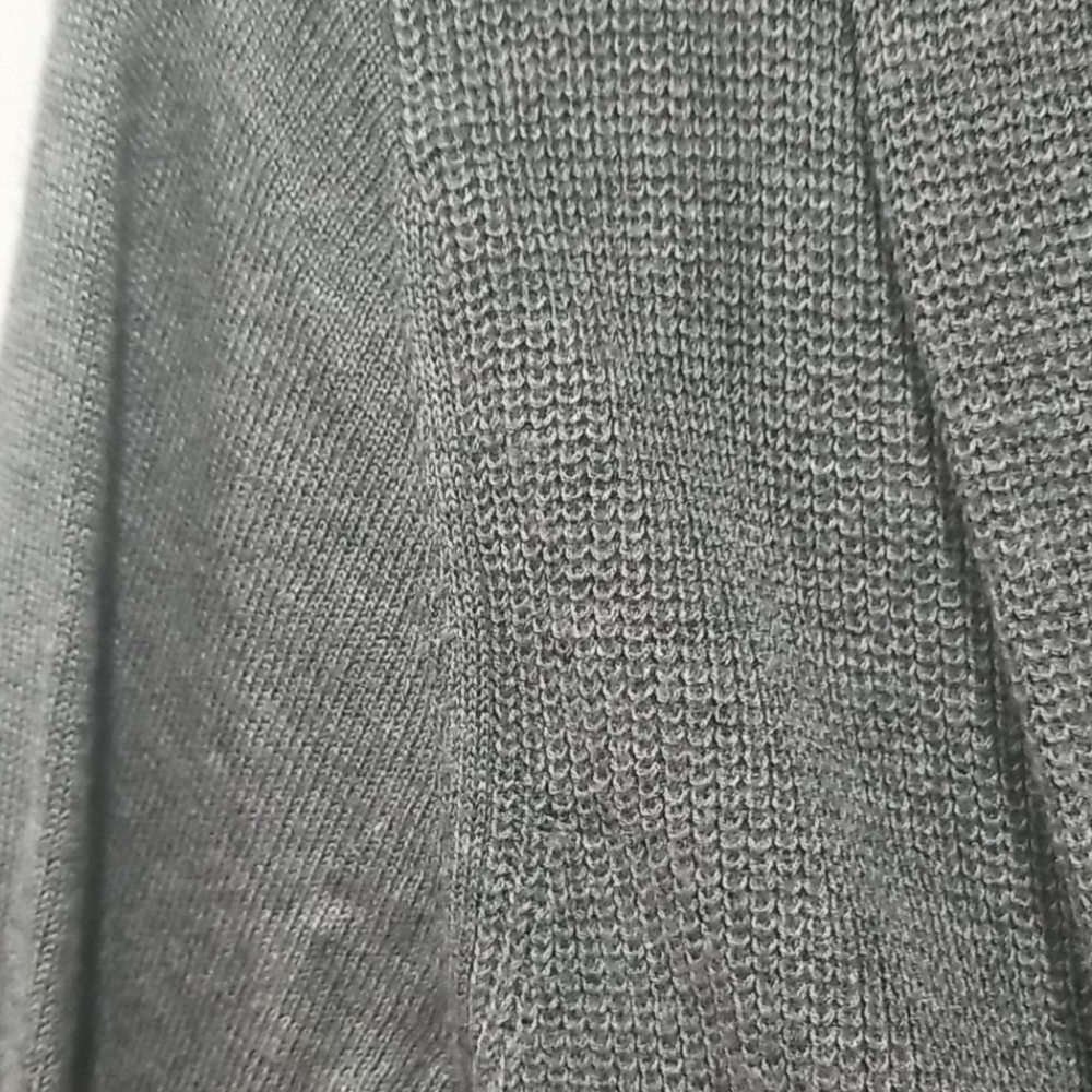Ann Taylor grey cardigan - Picture 2 of 2